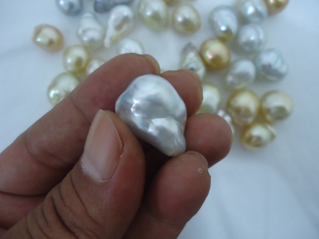 Baroque sea pearls Indonesia