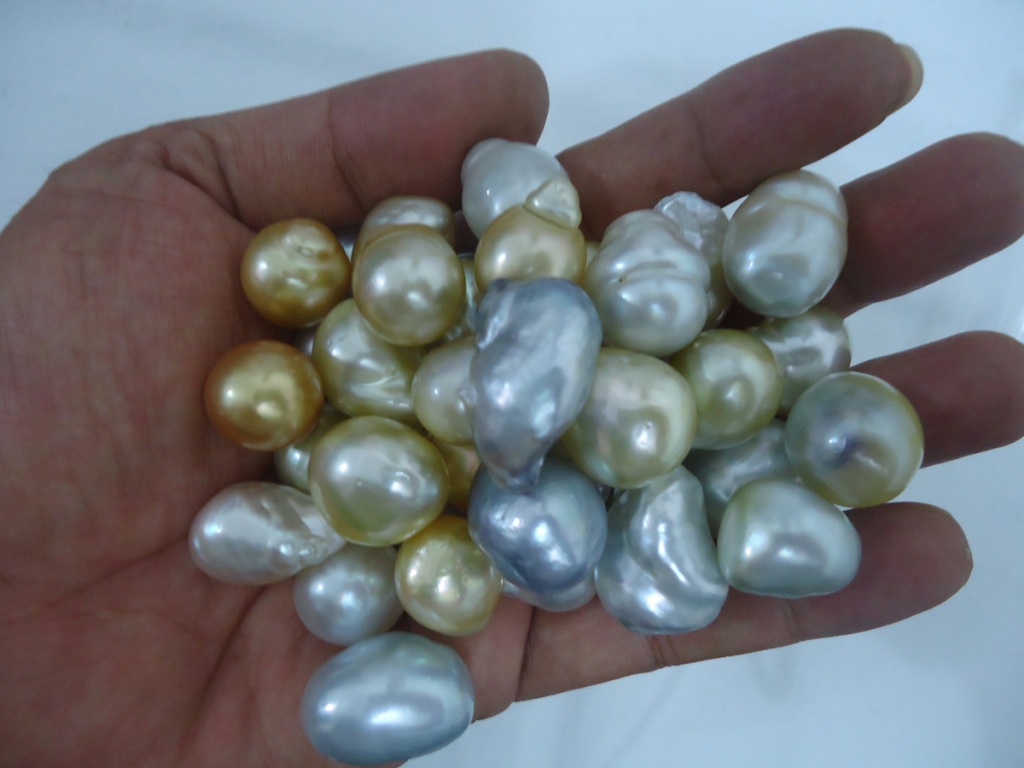 Baroque sea pearls Indonesia